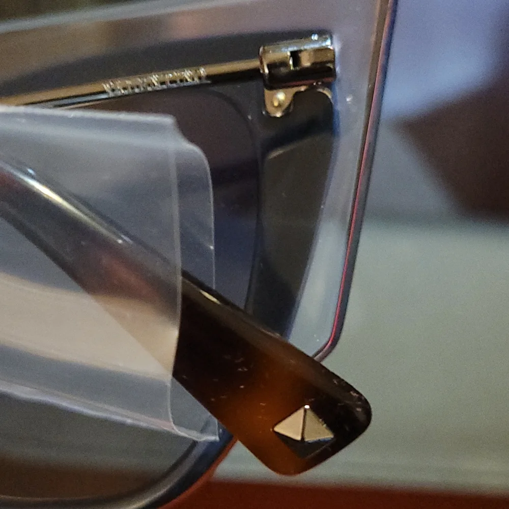 ❤️♦️VALENTINO GARAVANI SUNGLASSES - Picture 5 of 14